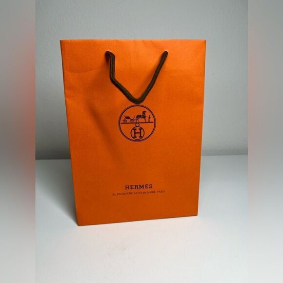 Authentic Hermes Empty Orange Shopping Gif Bag 11” x 8” x 3” - Picture 3 of 9